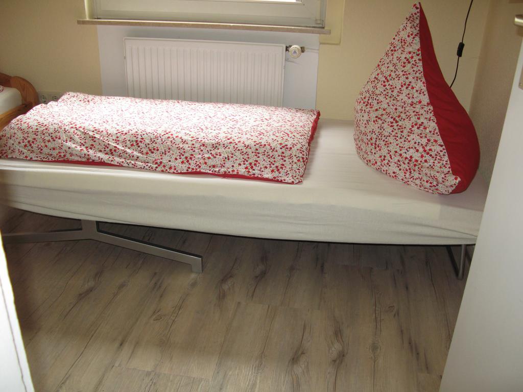 Ferienwohnung Wolff, Kelkheim Ruang foto